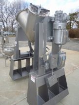 3 CU.FT. PATTERSON KELLEY STAINLESS STEEL TWIN SHELL "V" BLENDER, 70 LB. Per Cubic Foot